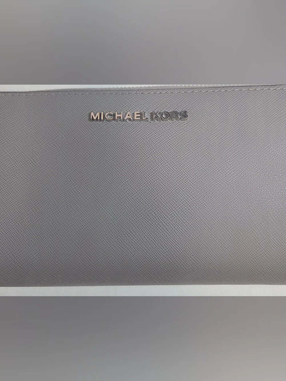 Michael Kors benefits charity